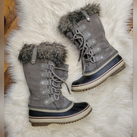 Sorel Joan of Artic Boots - Picture 2 of 9